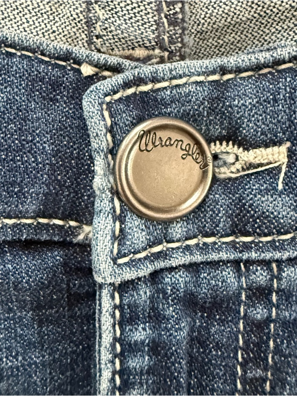 Wrangler Willow Boot Cut Jeans in Medium Blue Wash - Picture 2 of 7